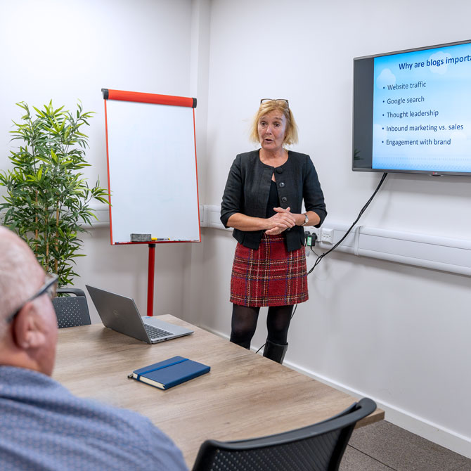 Content-Creation-Training